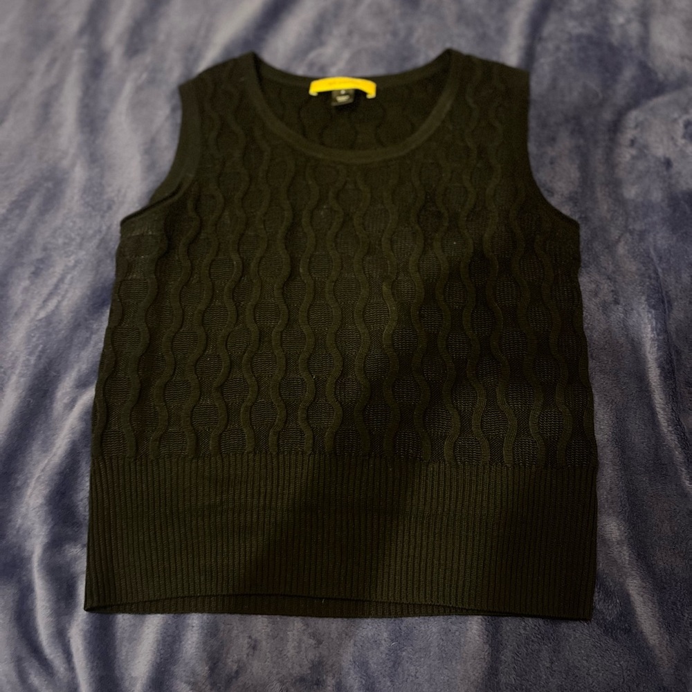 ST. JOHN Black Knit tank top/Sweater Vest size P